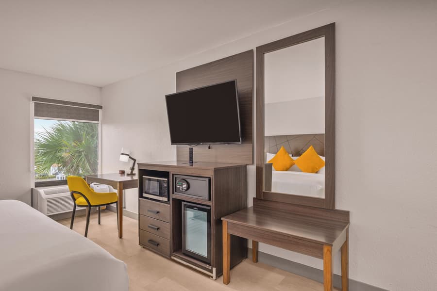 B&B Hotel Miami Airport