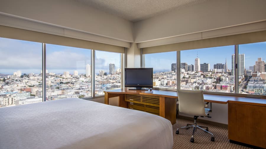Holiday Inn Golden Gateway by IHG