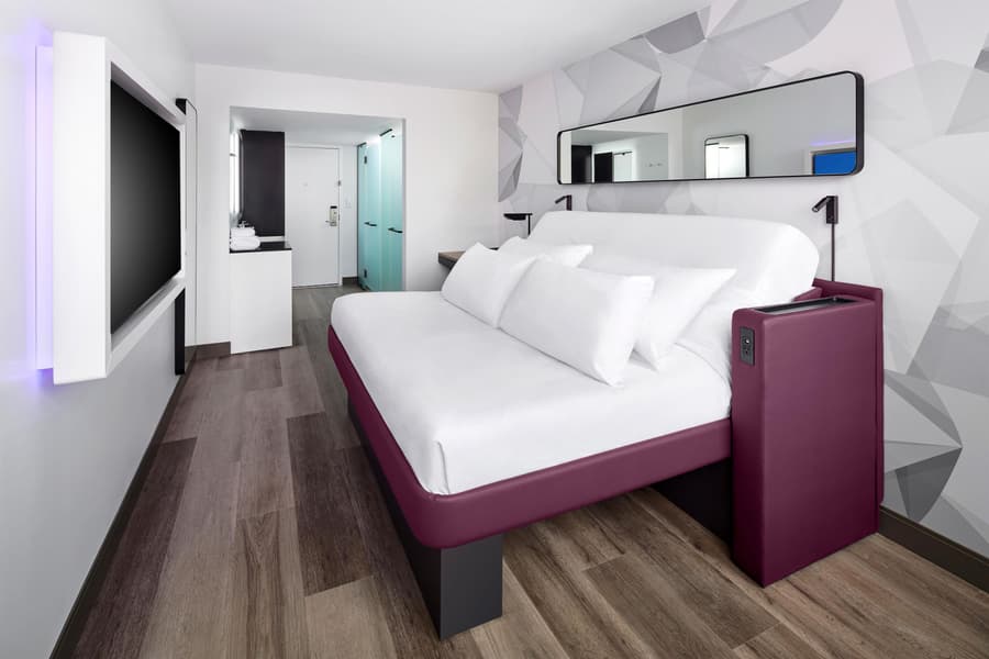 YOTEL Washington DC, Select by Hilton