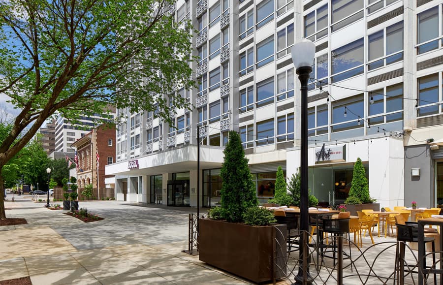 YOTEL Washington DC, Select by Hilton