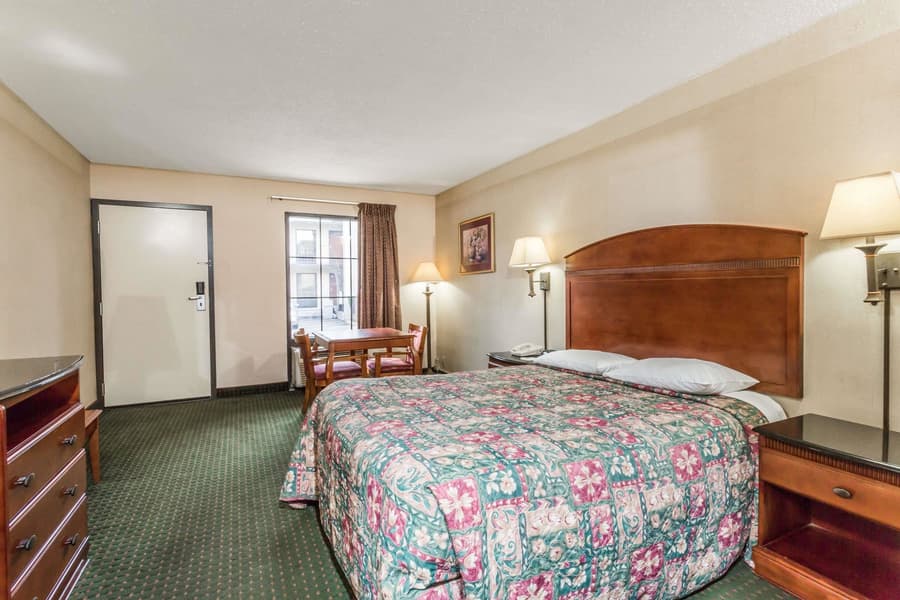 Days Inn by Wyndham Camp Springs/Andrews AFB DC Area