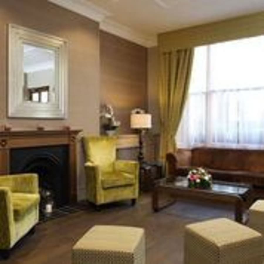 Phoenix Hotel