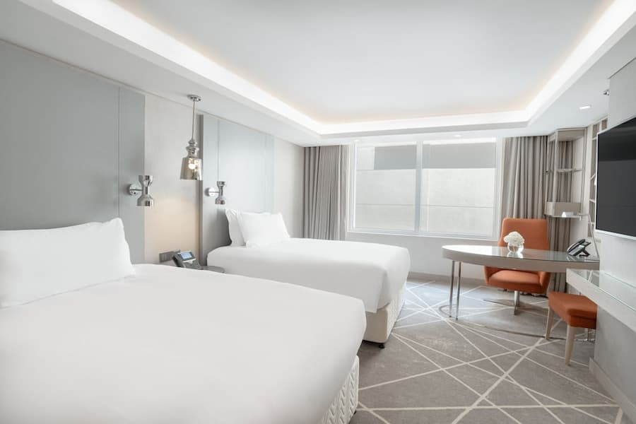 Radisson Blu Hotel and Convention Centre, Riyadh Minhal