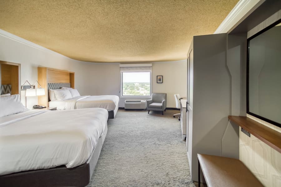 Holiday Inn Mobile-Dwtn/Hist. District by IHG