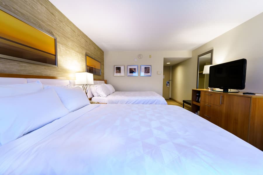Iris Hotel Cape Cod