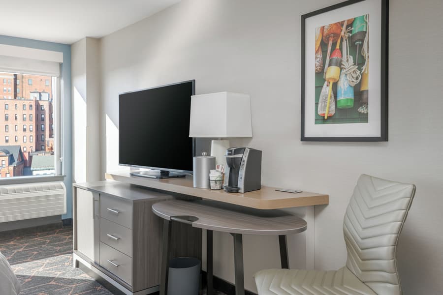 Holiday Inn Portland-By the Bay by IHG