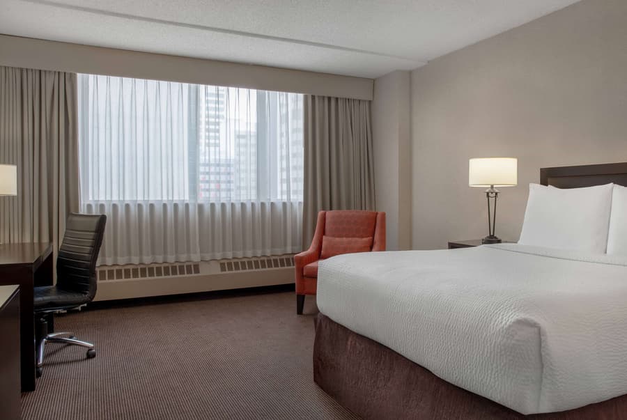 Ramada Plaza by Wyndham Calgary Downtown