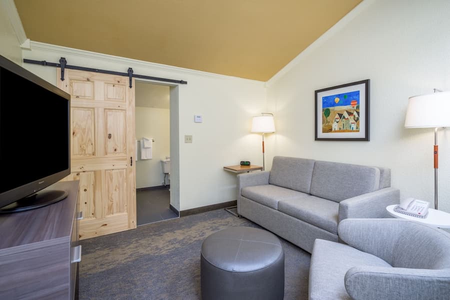 Holiday Inn Hyannis by IHG