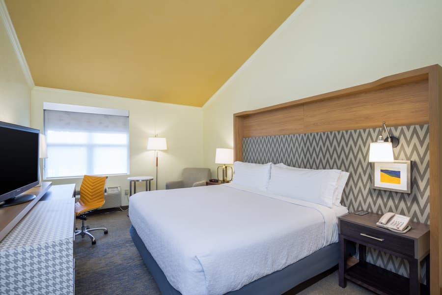 Holiday Inn Hyannis by IHG