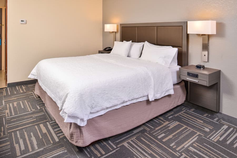 Hampton Inn closest to Universal Orlando