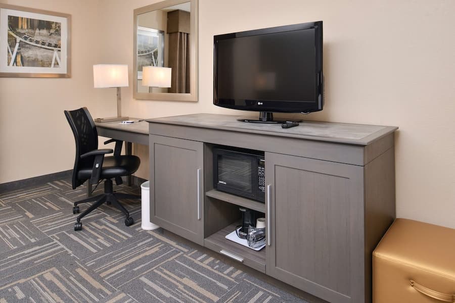 Hampton Inn closest to Universal Orlando