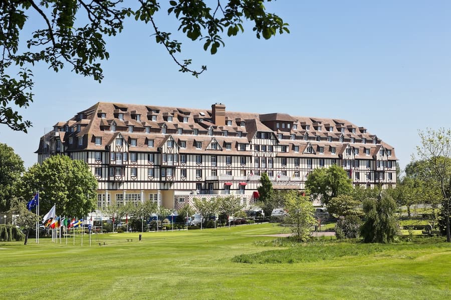 Hôtel Barrière L'Hôtel du Golf Deauville