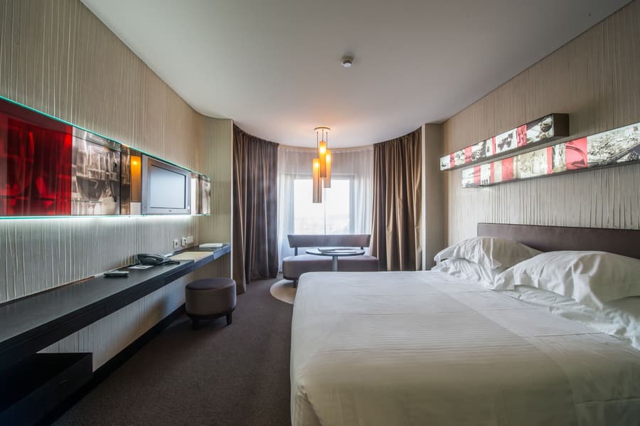 Porto Palácio Hotel by The Editory