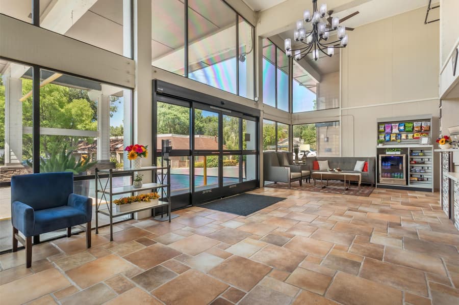 Best Western Plus Sonora Oaks Hotel & Conference Center