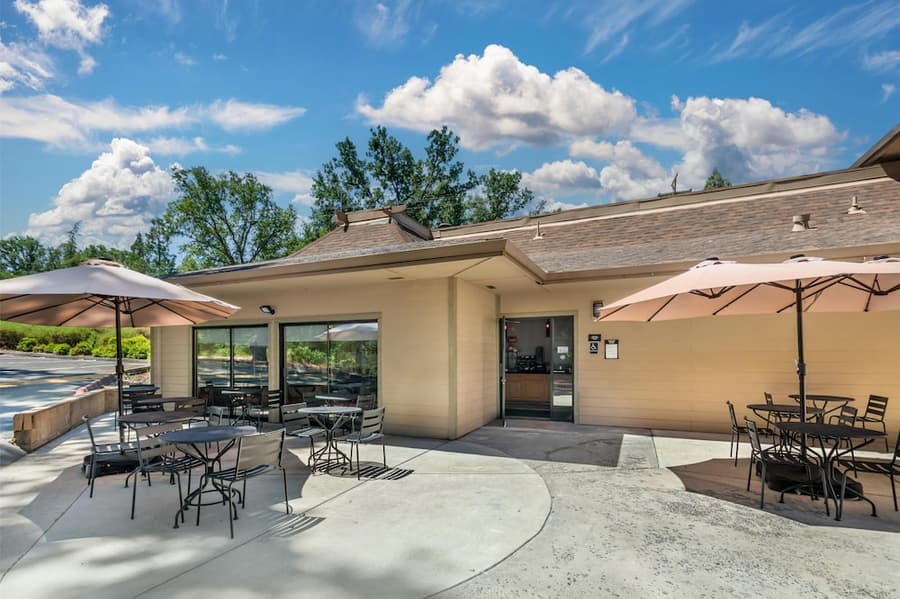 Best Western Plus Sonora Oaks Hotel & Conference Center