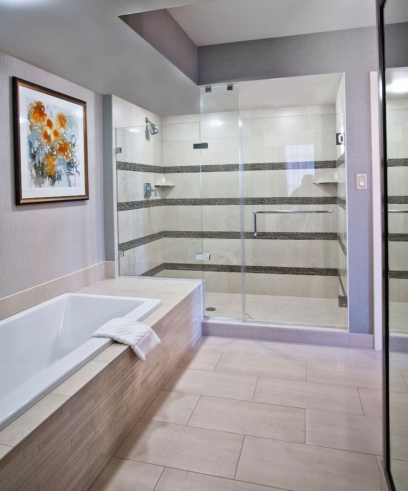 DoubleTree by Hilton Washington DC - Crystal City