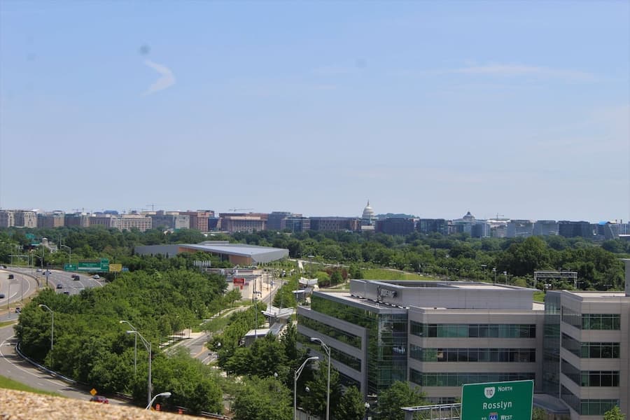 DoubleTree by Hilton Washington DC - Crystal City