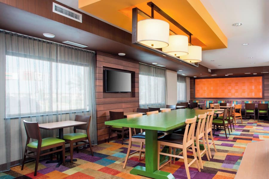 Fairfield Inn & Suites Waco South