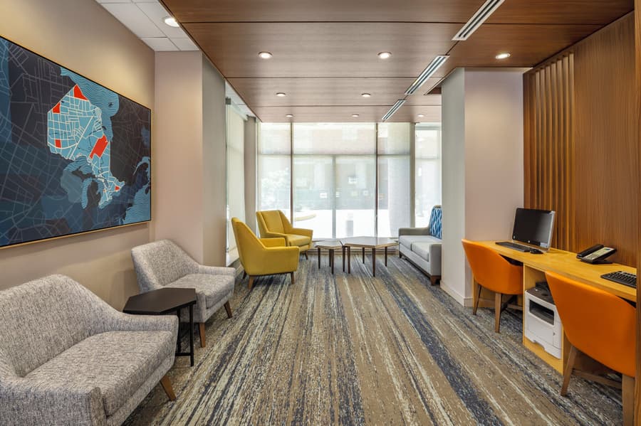 Holiday Inn Express Toronto - Downtown by IHG