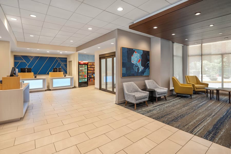 Holiday Inn Express Toronto - Downtown by IHG