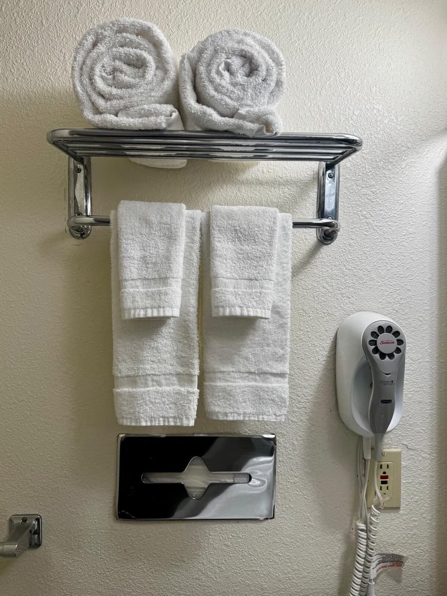 Executive Inn - Fort Lee
