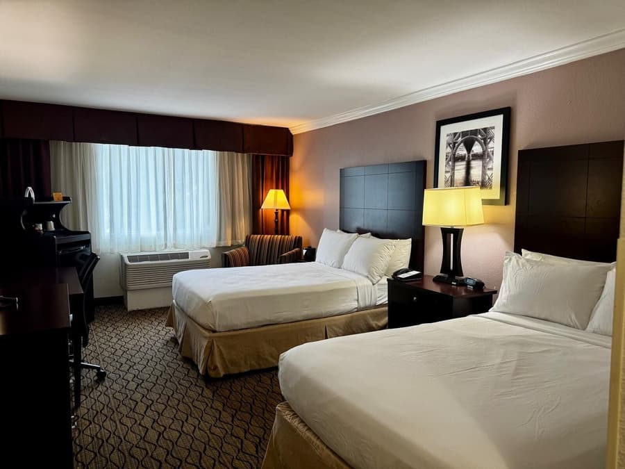 Executive Inn - Fort Lee
