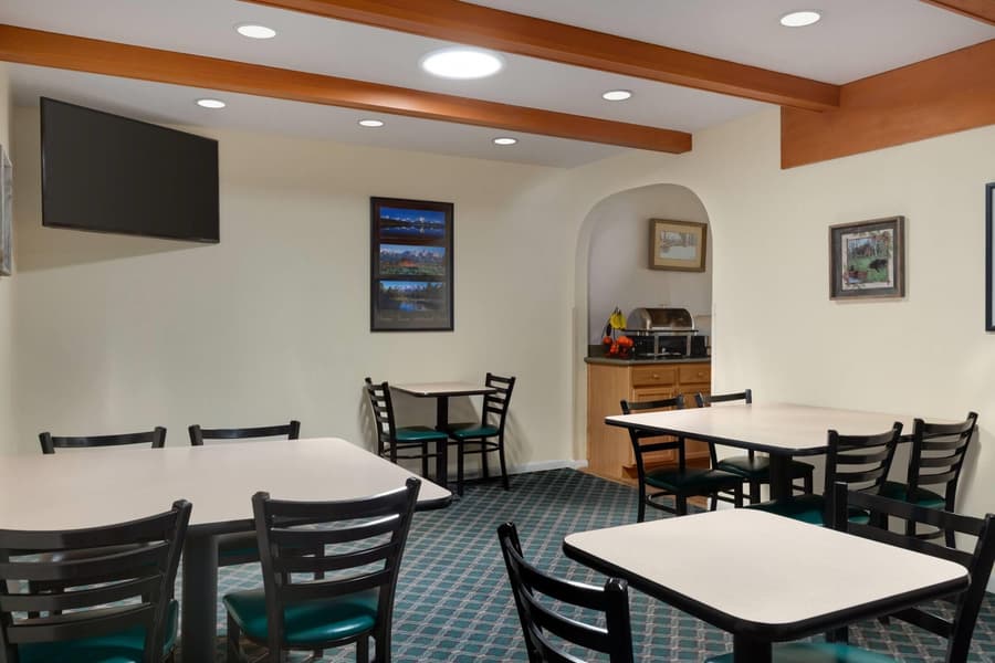 Days Inn by Wyndham Worland