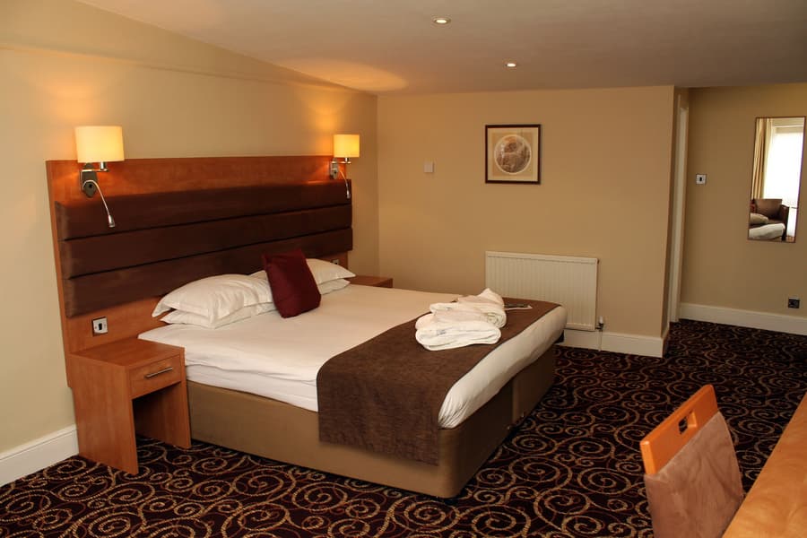 Rose and Crown Hotel