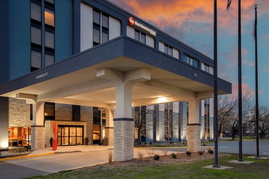 Best Western Plus Meadowlands
