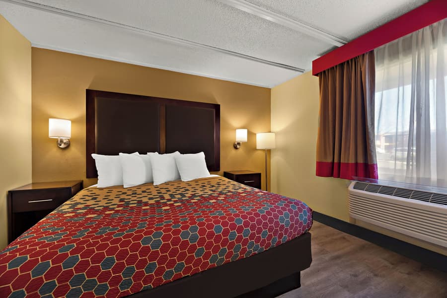 Kings House Motor Hotel, a Dazzler Select by Wyndham