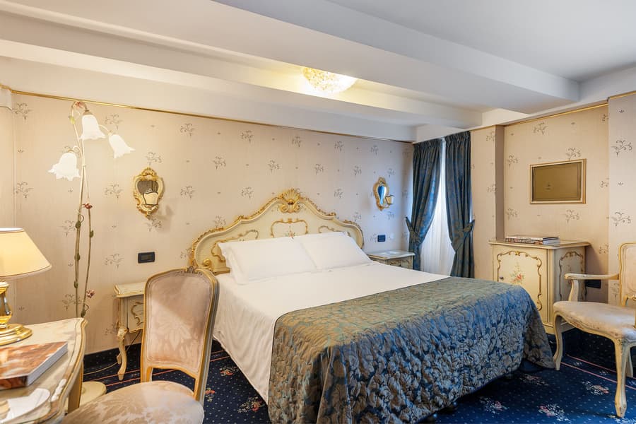 Hotel Montecarlo