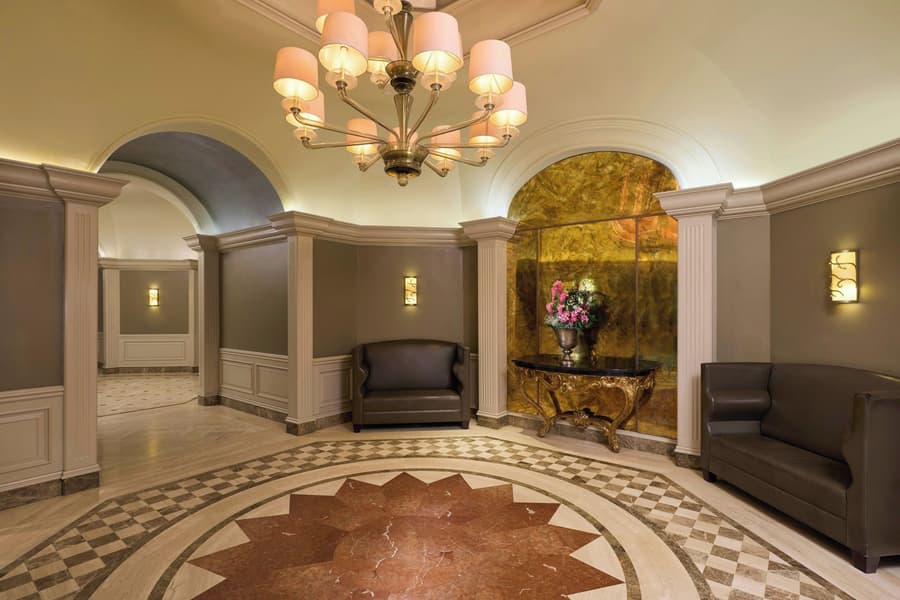 Houston Grand Hotel - River Oaks