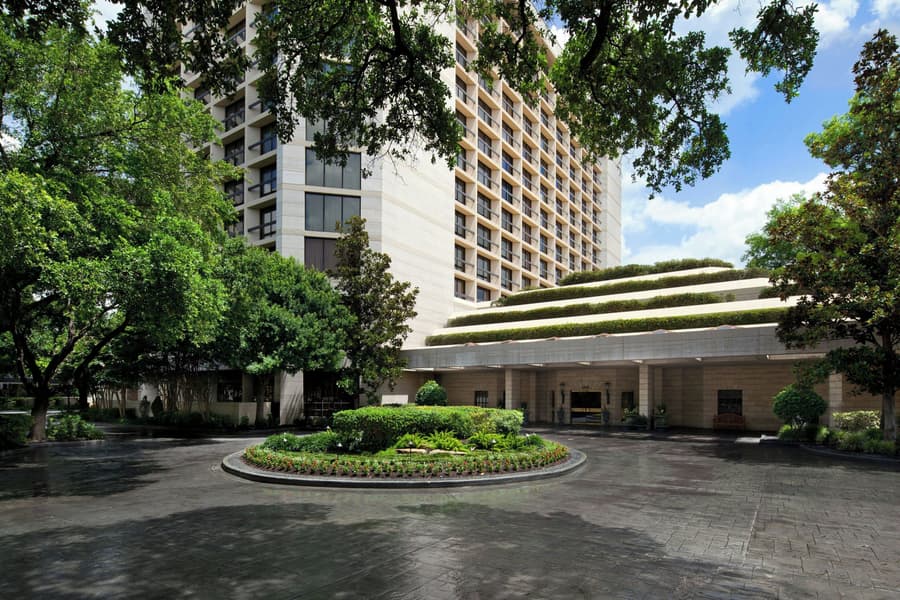 Houston Grand Hotel - River Oaks