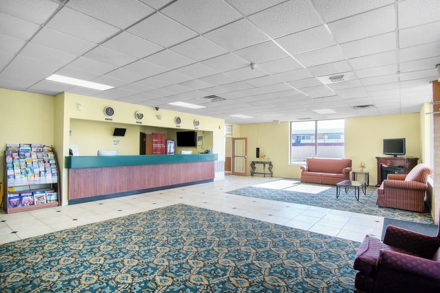 OYO Hotel Oklahoma City South I-35 and SE 29th