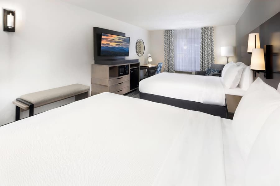 La Quinta Inn & Suites by Wyndham Downtown Asheville