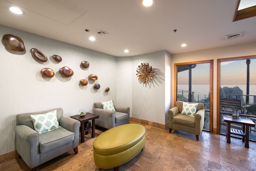 Inn at the Cove