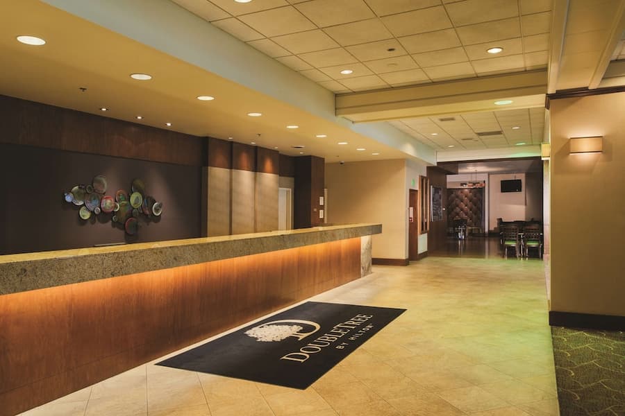 DoubleTree by Hilton Omaha Downtown