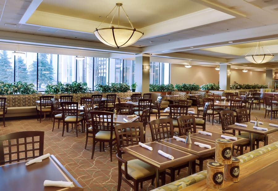 DoubleTree by Hilton Omaha Downtown