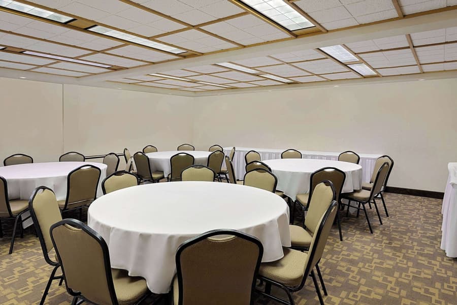 Ramada by Wyndham Marquette