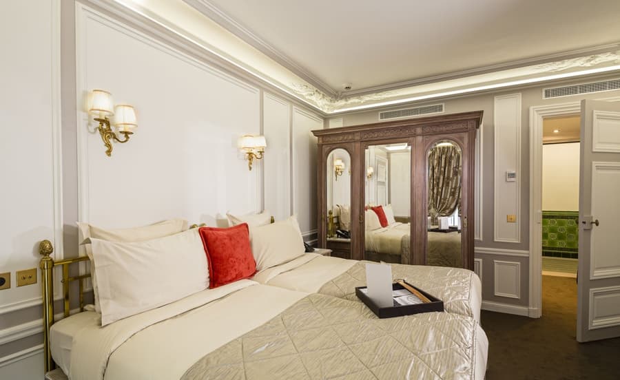 Hotel Regina Louvre