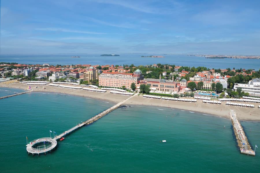 Ambasciatori Hotel Mestre Venice, Tapestry Collection by Hilton
