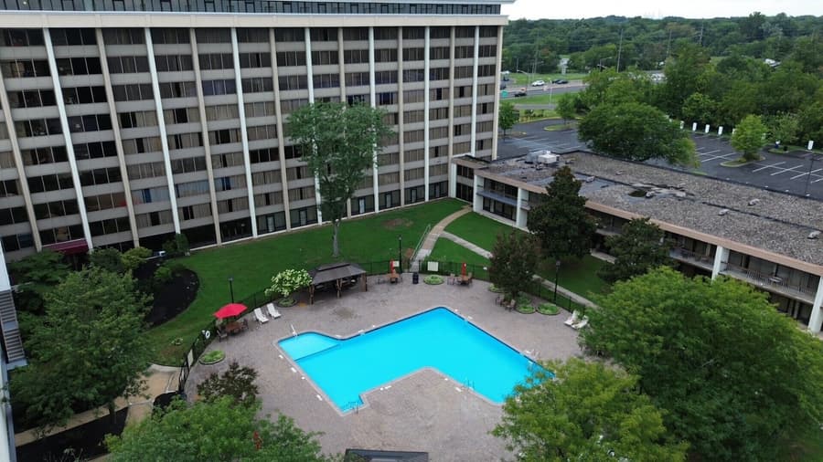 The Grand Laurel Hotel - Philadelphia