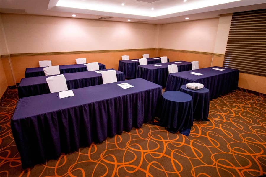 Araiza Palmira Hotel