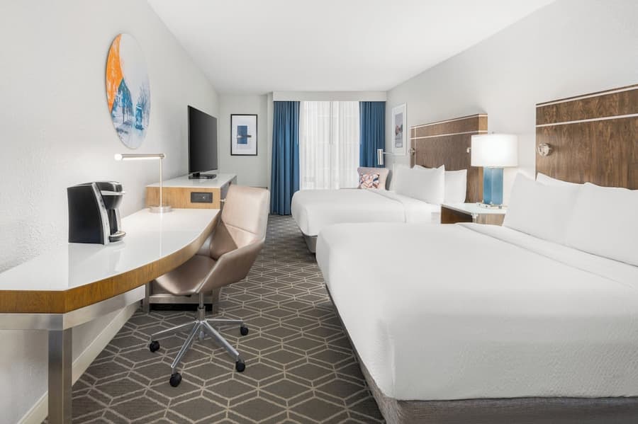 Crowne Plaza Hotel Jacksonville Airport/I-95N by IHG