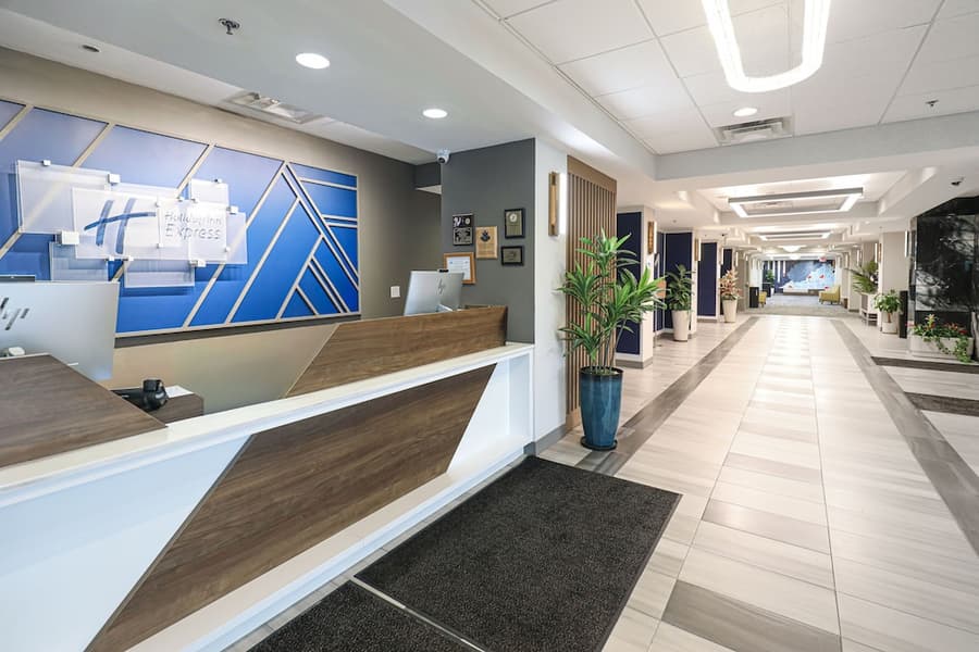 Holiday Inn Express Washington DC SW - Springfield by IHG