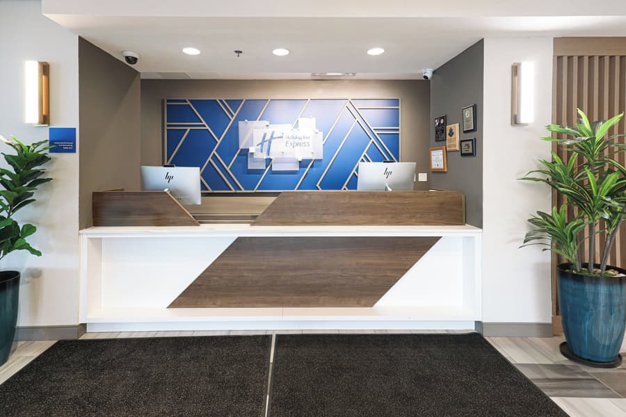 Holiday Inn Express Washington DC SW - Springfield by IHG