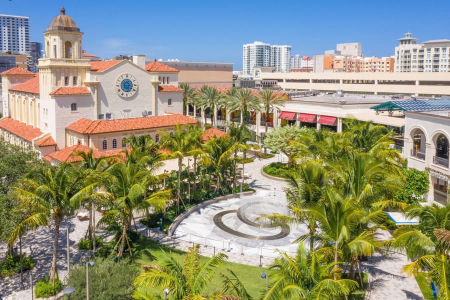 DoubleTree by Hilton Hotel West Palm Beach Airport