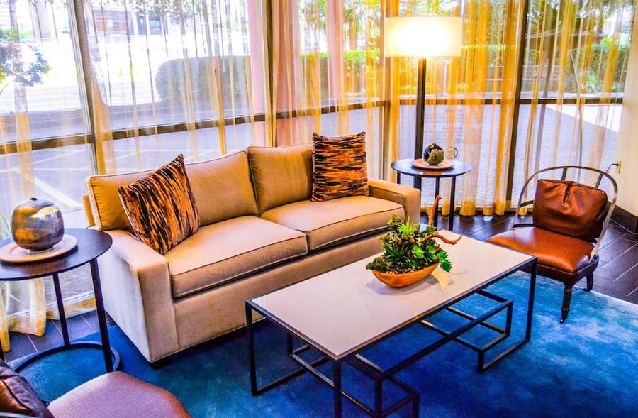 Embassy Suites by Hilton Austin Downtown South Congress