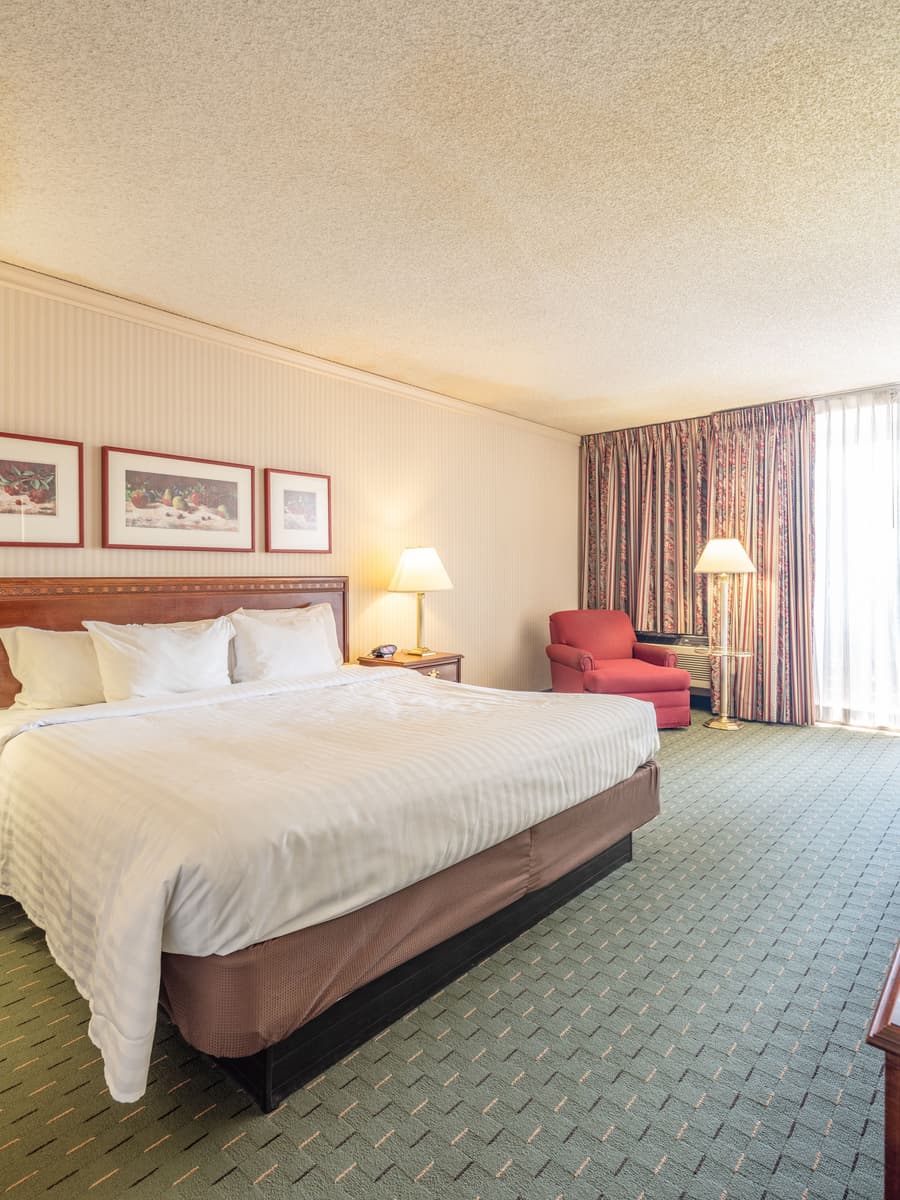 University Place Hotel & Conference Center