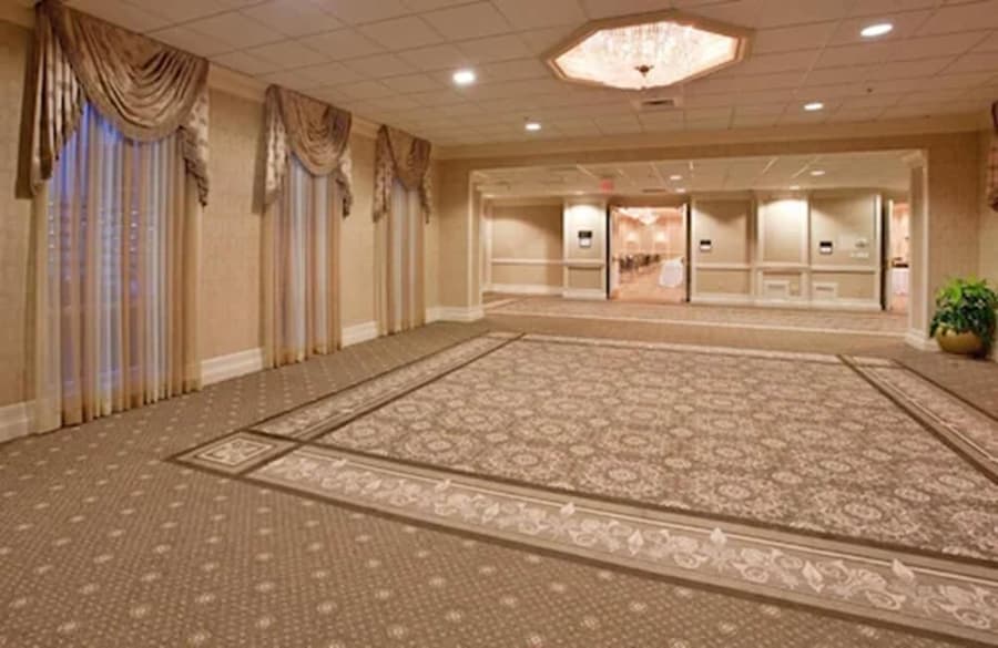 Clayton Plaza Hotel & Extended Stay